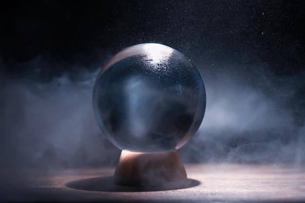 Adivinación bola de cristal  Bola de cristal, Cristales, Bolas