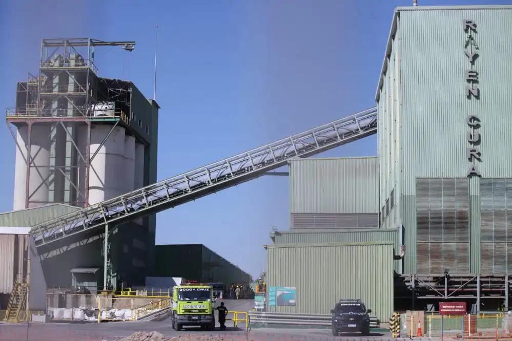 fabrica de vidrio en mendoza - Quién produce vidrio en Colombia